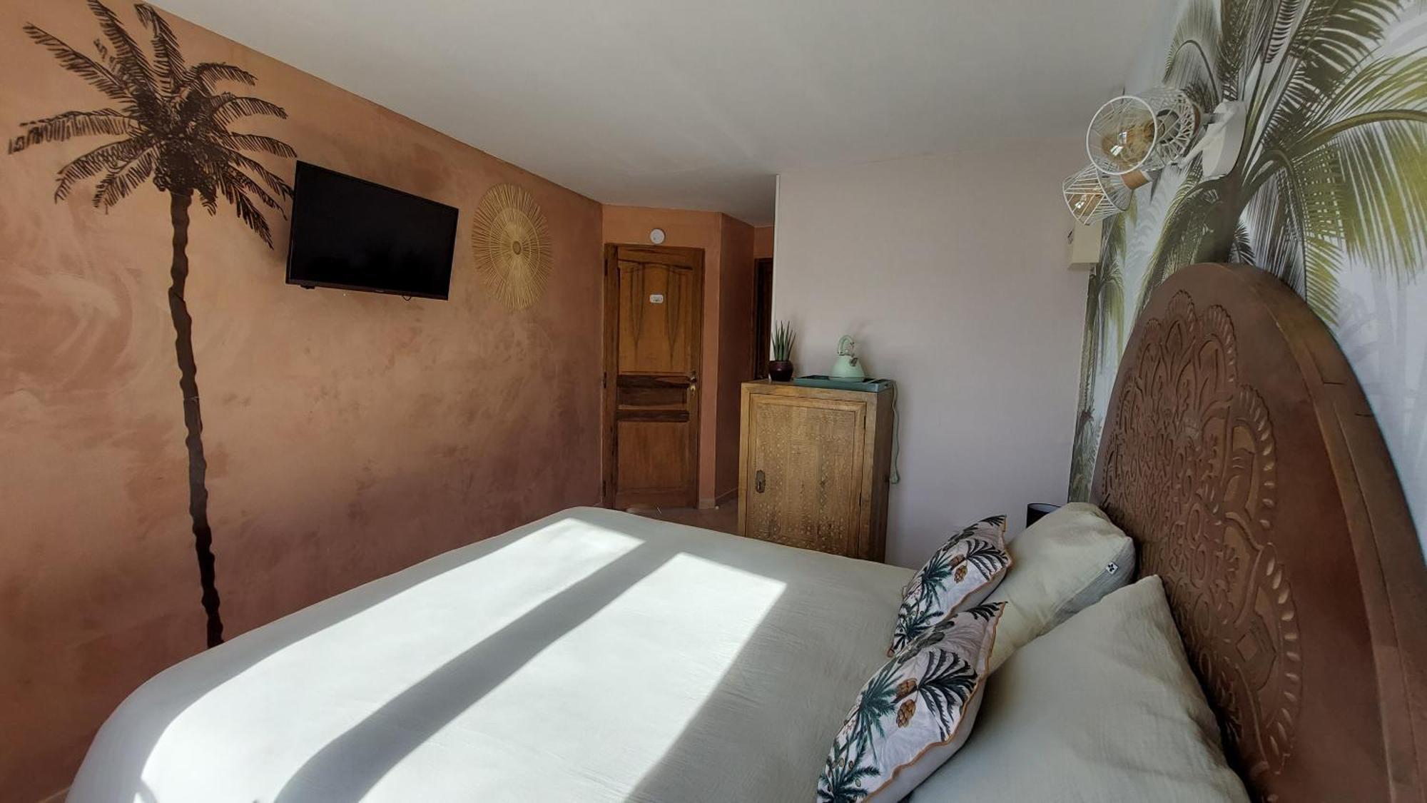 Chambres D'Hotes Les Fenieres Сент-Круа-дю-Вердон Экстерьер фото